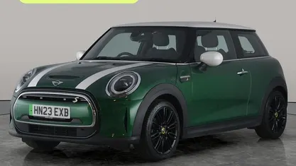Used Mini Cooper Level 2 135 kW (184 HP) 2023 Hatchback