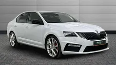 Moon white metallic Used 2018 Skoda Octavia vRS Hatchback | £18,000 (Fair price)