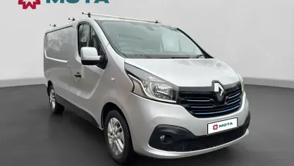 Used Renault Trafic 120 HP (88 kW) 2017 Silver MPV