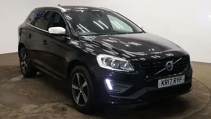 Used Volvo XC60 R-Design 220 HP (161 kW) 2017 SUV