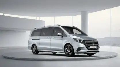 Novo Mercedes V300 Exclusive 237 HP (174 kW) 2025 Monovolume