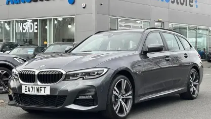 Used BMW 330e M Sport 292 HP (214 kW) 2022 Estate