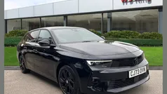 Black Used 2023 Vauxhall Astra Estate | £19,895 (Fair price)