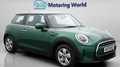 Used Mini Cooper Classic 136 HP (100 kW) 2022 Green Hatchback