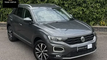 Used VW T-Roc SEL 116 HP (85 kW) 2018 Grey SUV