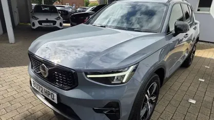 Used Volvo XC40 Plus 163 HP (119 kW) 2023 Grey SUV