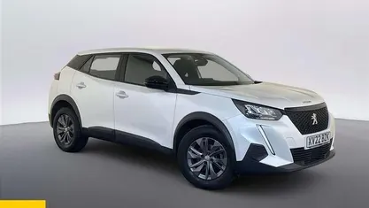 Used Peugeot 2008 Active Premium 101 HP (74 kW) 2022 SUV