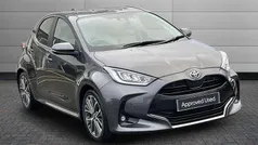 Decuma grey Used 2022 Toyota Yaris Hybrid Hatchback | £17,995 (Fair price)