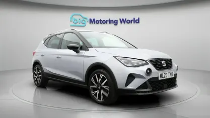 Used Seat Arona FR 110 HP (80 kW) 2022 Silver SUV