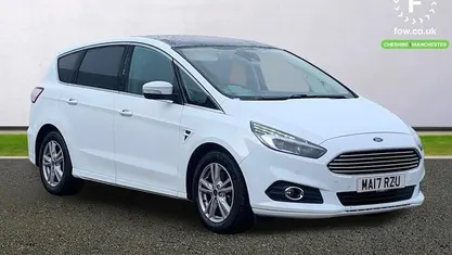 Used Ford S-MAX Titanium 160 HP (117 kW) 2017 White MPV