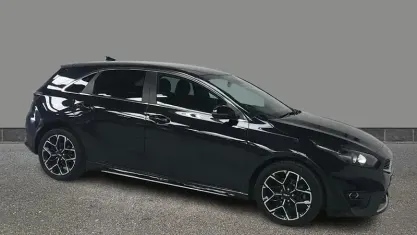 Used Kia Ceed GT-Line 160 HP (117 kW) 2022 Black Hatchback