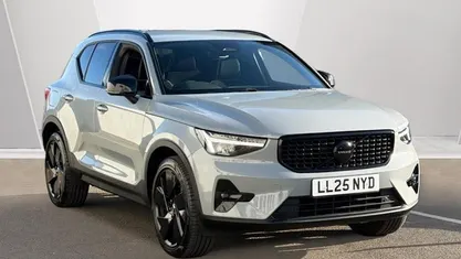 Used Volvo XC40 Plus 197 HP (144 kW) 2025 SUV
