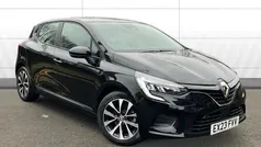 Used 2023 Renault Clio V Evolution Hatchback | £14,171 (Good price)