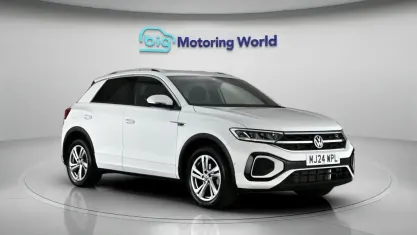 Used VW T-Roc R-line 150 HP (110 kW) 2024 White SUV