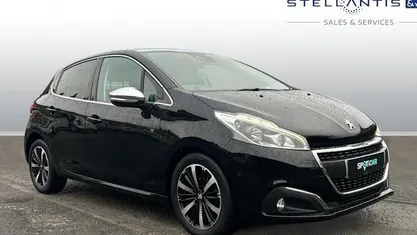 Used 2019 Peugeot 208 Hatchback | £7,492 (Fair price)