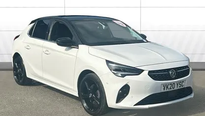 Used Vauxhall Corsa Elite 101 HP (74 kW) 2020 White Hatchback