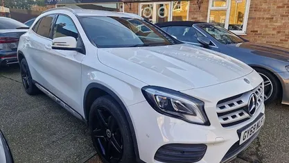 Used Mercedes GLA180 AMG line 122 HP (89 kW) 2019 White SUV