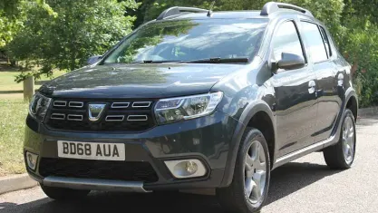 Used Dacia Sandero Essentiel 90 HP (66 kW) 2020 Hatchback
