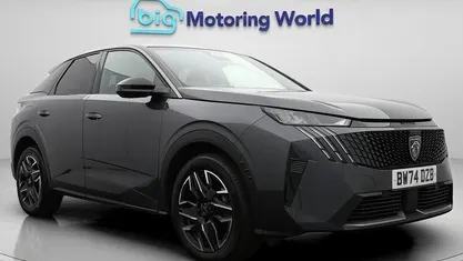 Second-hand Peugeot 3008 Allure 136 CP (100 kW) 2025 Gri SUV