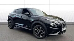 Black Used 2024 Nissan Juke N-Connecta SUV | £19,647 (Fair price)