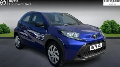 New Toyota Aygo X PURE 72 HP (52 kW) 2025 SUV