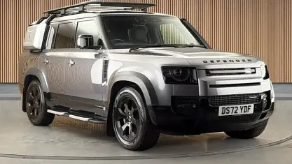 Used Land Rover Defender HSE Dynamic 300 HP (220 kW) 2024 SUV