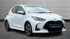 Used 2024 Toyota Yaris Hybrid Design Hatchback | £18,850 (Fair price)