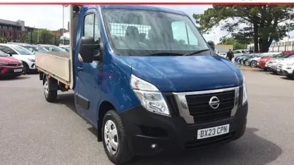 Used Nissan Interstar Tekna 145 HP (106 kW) 2023 Grey Van