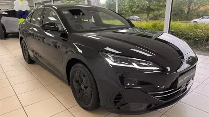 Nowe BYD Seal Boost 184 KM (135 kW) 2026 Sedan/Limuzyna
