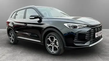Novo MG ZS SE 196 HP (144 kW) 2026 SUV