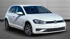 White Used 2017 VW Golf VII SE Hatchback | £10,695 (Fair price)