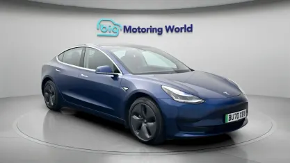 Used Tesla Model 3 Standard Range Plus 239 kW (325 HP) 2020 Blue Sedan