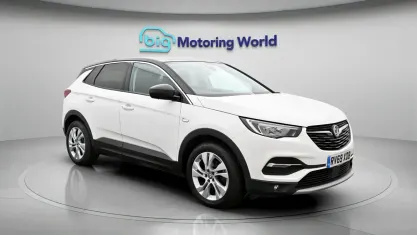Gebraucht Vauxhall Grandland X SRi 131 PS (96 kW) 2020 Weiß SUV