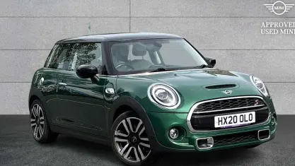 Used Mini Cooper S Exclusive 192 HP (141 kW) 2020 Green Hatchback