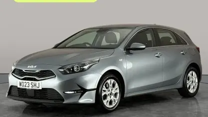 Used Kia Ceed 160 HP (117 kW) 2023 Silver Hatchback