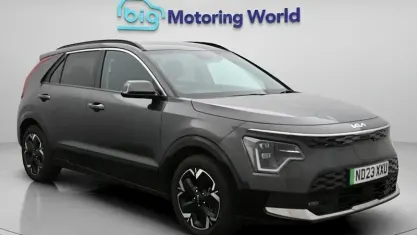 Used Kia e-Niro 150 kW (204 HP) 2023 Grey SUV