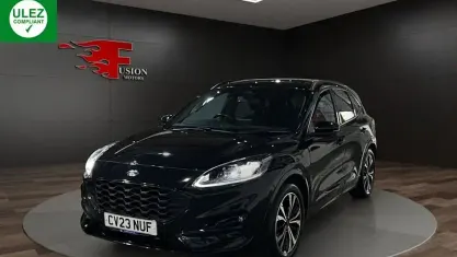Second-hand Ford Kuga ST-Line X 225 CP (165 kW) 2023 Negru SUV