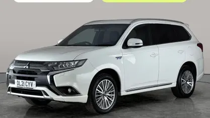 Used Mitsubishi Outlander P-HEV 224 HP (164 kW) 2020 Estate