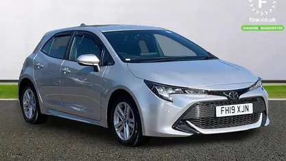 Used Toyota Corolla 116 HP (85 kW) 2019 Hatchback