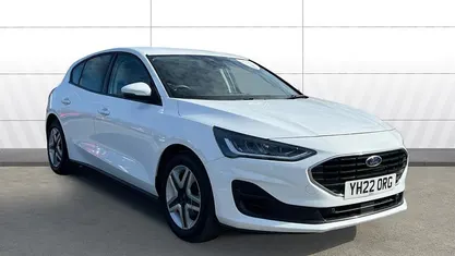Used Ford Focus Trend 125 HP (91 kW) 2022 White Hatchback