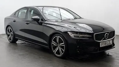 Black Used 2019 Volvo S60 R-Design Sedan | £15,450 (Fair price)