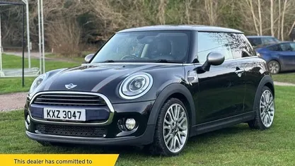 Used Mini Cooper Hatch 136 HP (100 kW) 2017 Black Hatchback