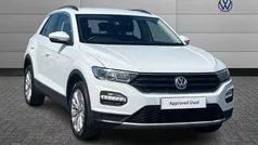 White Used 2018 VW T-Roc SE SUV | £15,096 (Fair price)