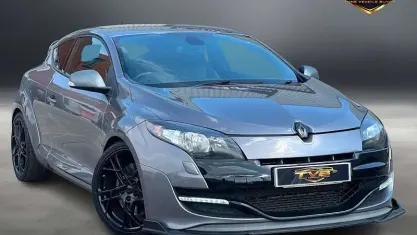 Used Renault Mégane Coupé 265 HP (194 kW) 2013 Grey Coupe