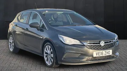Grey Used 2016 Vauxhall Astra Hatchback | £5,795 (Fair price)
