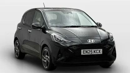 Used Hyundai i10 Premium 79 HP (58 kW) 2025 Black Hatchback