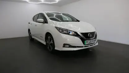 Used Nissan Leaf Tekna 110 kW (150 HP) 2020 White Hatchback
