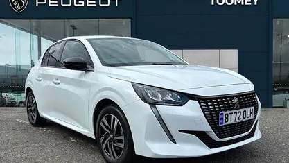 Used Peugeot 208 Allure+ 102 HP (75 kW) 2023 Hatchback