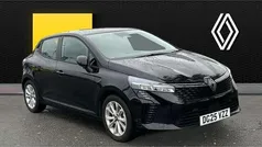 Black Used 2025 Renault Clio V Evolution Hatchback | £17,022 (Good price)
