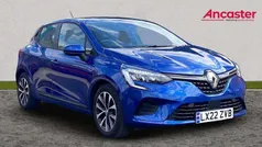 Used 2022 Renault Clio V Iconic Hatchback | £12,995 (Fair price)